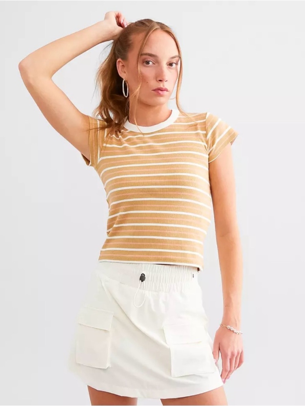 BILLA BONG Striped Crewneck Tee Tan color with cute pink and white stripes